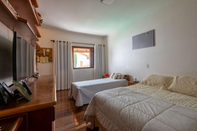 Imagem Casa com 3 Quartos à Venda, 300 m² em Jardim Virginia Bianca - São Paulo