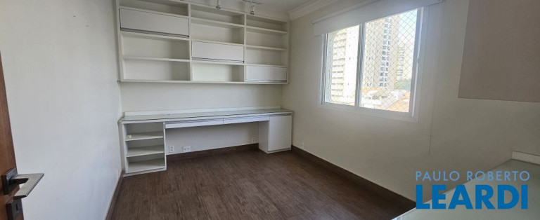 Imagem Apartamento com 4 Quartos à Venda, 262 m² em Vila Assunção - Santo André Imagem Apartamento com 4 Quartos à Venda, 262 m² em Vila Assunção - Santo André