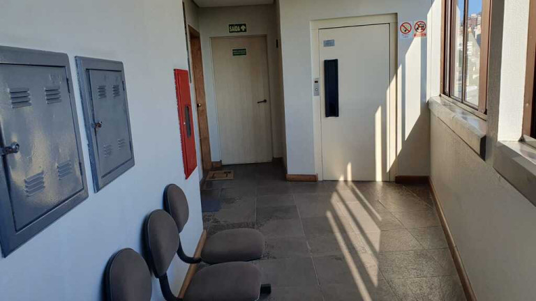 Imagem Imóvel Comercial à Venda, 59 m² em Menino Deus - Porto Alegre