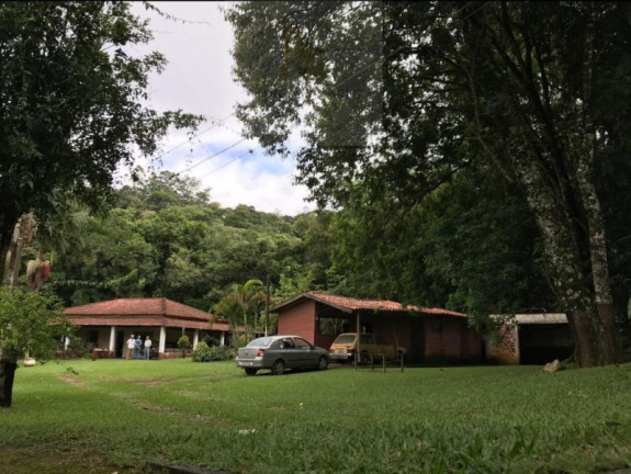 Imagem Chácara com 3 Quartos à Venda, 235 m² em Vila Chacrinha (botujuru) - Campo Limpo Paulista