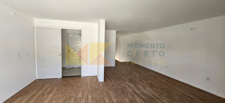 Imagem Sobrado com 3 Quartos à Venda, 263 m² em Velha - Blumenau Imagem Sobrado com 3 Quartos à Venda, 263 m² em Velha - Blumenau