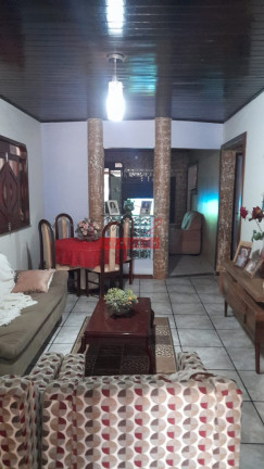 Imagem Casa com 3 Quartos à Venda, 250 m² em Tomba - Feira De Santana Imagem Casa com 3 Quartos à Venda, 250 m² em Tomba - Feira De Santana