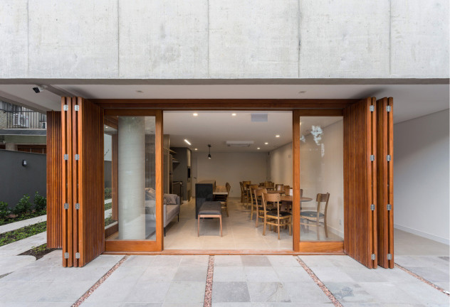 Imagem Imóvel com 3 Quartos à Venda, 110 m² em Menino Deus - Porto Alegre Imagem Imóvel com 3 Quartos à Venda, 110 m² em Menino Deus - Porto Alegre