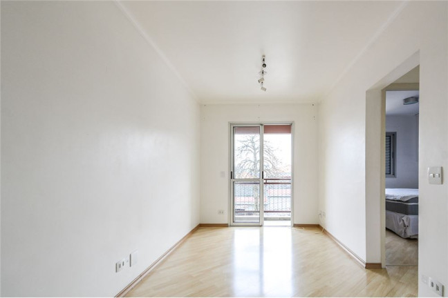 Imagem Imóvel com 2 Quartos à Venda,  em Vila Santa Catarina - São Paulo