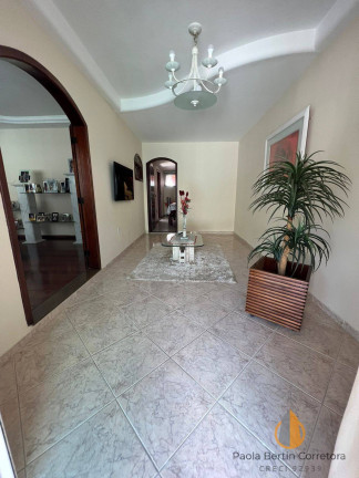 Imagem Casa com 3 Quartos à Venda, 598 m² em Centro - São Gonçalo Imagem Casa com 3 Quartos à Venda, 598 m² em Centro - São Gonçalo