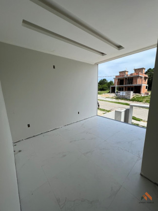 Imagem Casa com 3 Quartos à Venda, 100 m²