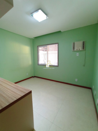 Imagem Casa com 3 Quartos à Venda, 230 m² em Colina De Laranjeiras - Serra