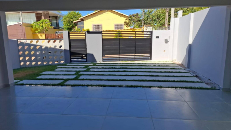 Imagem Casa com 3 Quartos à Venda, 635 m² em Balneario São Pedro - São Pedro Da Aldeia Imagem Casa com 3 Quartos à Venda, 635 m² em Balneario São Pedro - São Pedro Da Aldeia