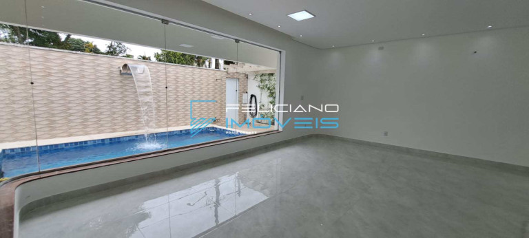 Imagem Casa com 3 Quartos à Venda, 194 m² em Canto Do Forte - Praia Grande