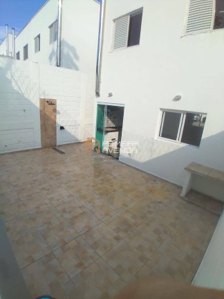 Imagem Casa de Condomínio com 3 Quartos à Venda, 120 m² em Vila Areao - Taubaté