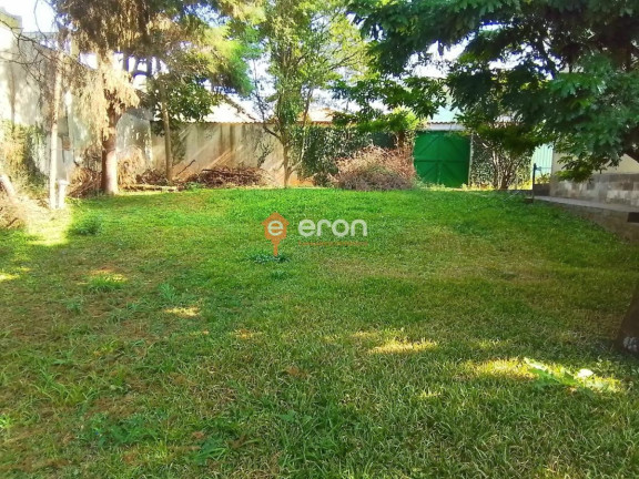 Imagem Casa com 4 Quartos à Venda, 580 m²