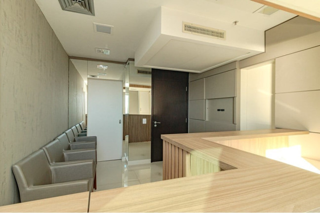 Imagem Sala Comercial à Venda, 40 m² em Cristal - Porto Alegre Imagem Sala Comercial à Venda, 40 m² em Cristal - Porto Alegre