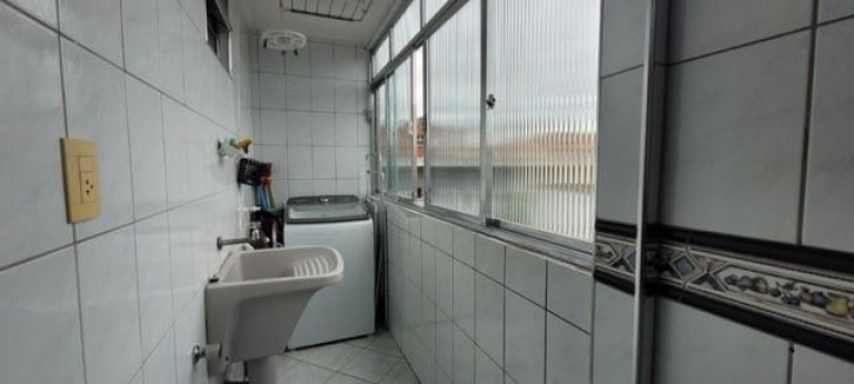 Apartamento com 2 Quartos à Venda, 75 m² em Macuco - Santos