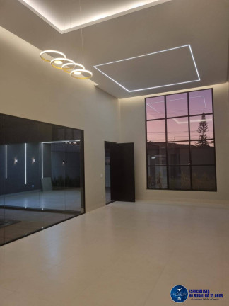 Imagem Casa com 4 Quartos à Venda, 426 m² em Jardim Presidente - Goiânia Imagem Casa com 4 Quartos à Venda, 426 m² em Jardim Presidente - Goiânia