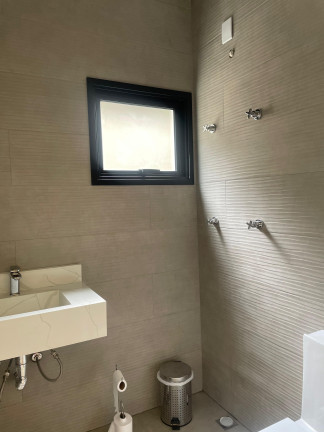 Imagem Casa com 3 Quartos à Venda, 315 m² em Gramado - Cotia Imagem Casa com 3 Quartos à Venda, 315 m² em Gramado - Cotia
