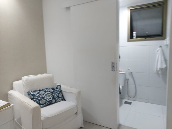 Imagem Apartamento com 3 Quartos à Venda, 130 m² em Icaraí - Niterói Imagem Apartamento com 3 Quartos à Venda, 130 m² em Icaraí - Niterói