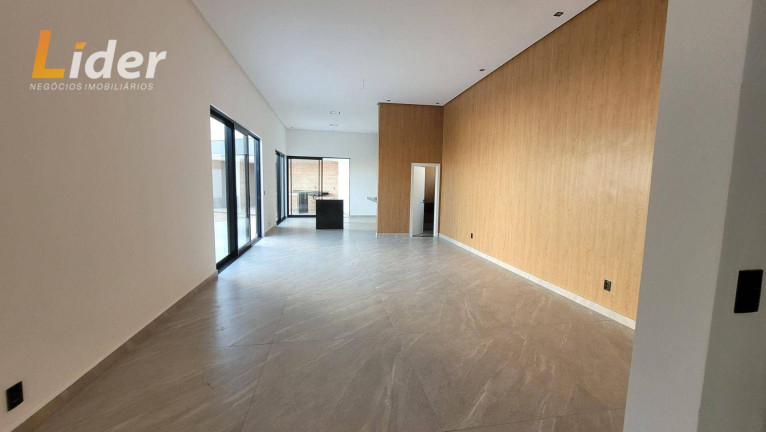 Imagem Casa com 4 Quartos à Venda, 450 m² em Spina Ville - Juiz De Fora