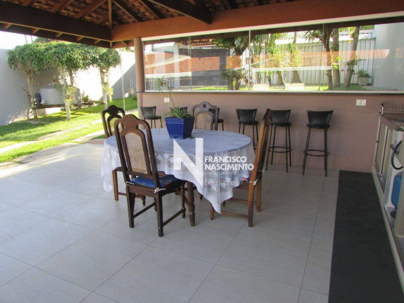 Imagem Casa com 2 Quartos à Venda, 177 m² em Barão Geraldo - Campinas Imagem Casa com 2 Quartos à Venda, 177 m² em Barão Geraldo - Campinas