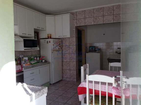 Imagem Casa com 4 Quartos à Venda, em Centro - Pirassununga Imagem Casa com 4 Quartos à Venda, em Centro - Pirassununga