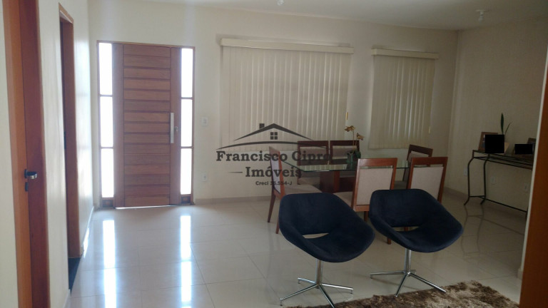 Imagem Casa com 3 Quartos à Venda, 120 m² em Village Santana - Guaratinguetá Imagem Casa com 3 Quartos à Venda, 120 m² em Village Santana - Guaratinguetá