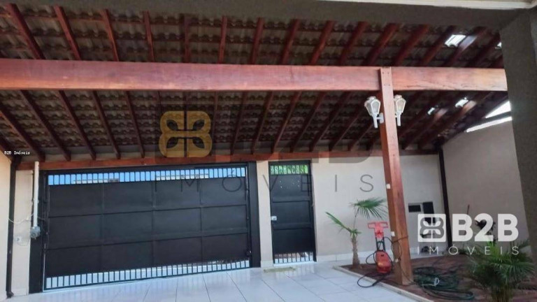 Imagem Casa com 3 Quartos à Venda, 250 m² em Jardim Paulista - Bauru Imagem Casa com 3 Quartos à Venda, 250 m² em Jardim Paulista - Bauru