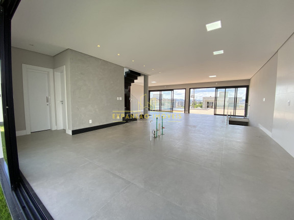 Imagem Casa com 3 Quartos à Venda, 420 m² em Pedra Branca - Palhoça Imagem Casa com 3 Quartos à Venda, 420 m² em Pedra Branca - Palhoça