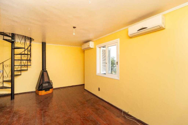 Imagem Cobertura com 2 Quartos à Venda, 220 m² em Camaquã - Porto Alegre Imagem Cobertura com 2 Quartos à Venda, 220 m² em Camaquã - Porto Alegre