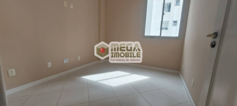 Imagem Apartamento com 3 Quartos à Venda, 80 m² em Centro - Florianópolis Imagem Apartamento com 3 Quartos à Venda, 80 m² em Centro - Florianópolis