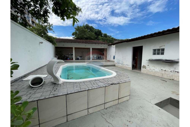 Imagem Casa com 3 Quartos para Alugar, 309 m² em Vila Isabel - Rio De Janeiro Imagem Casa com 3 Quartos para Alugar, 309 m² em Vila Isabel - Rio De Janeiro