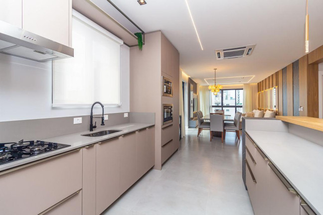 Imagem Apartamento com 3 Quartos à Venda, 126 m² em Pioneiros - Balneário Camboriú Imagem Apartamento com 3 Quartos à Venda, 126 m² em Pioneiros - Balneário Camboriú