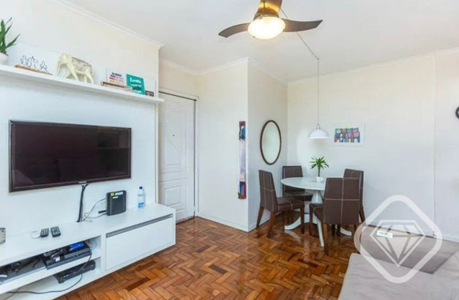 Imagem Apartamento com 3 Quartos à Venda, em Cristal - Porto Alegre Imagem Apartamento com 3 Quartos à Venda, em Cristal - Porto Alegre