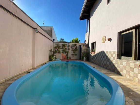 Imagem Casa com 4 Quartos à Venda, 232 m² em Ressacada - Itajaí Imagem Casa com 4 Quartos à Venda, 232 m² em Ressacada - Itajaí
