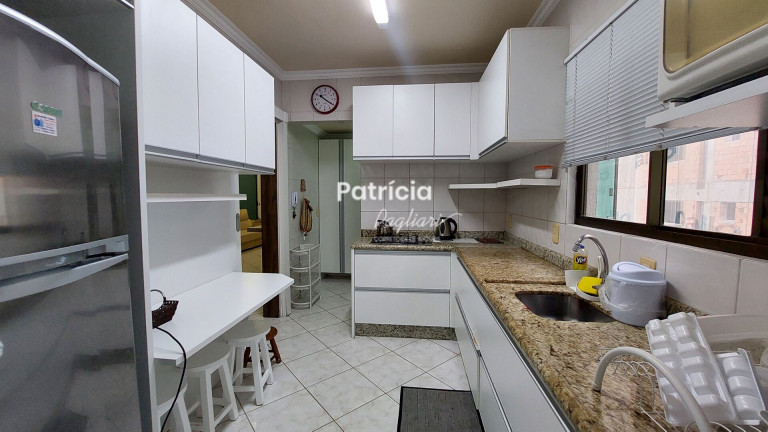 Imagem Apartamento com 3 Quartos à Venda, 131 m² em Meia Praia - Itapema