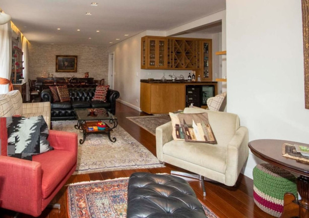 Imagem Apartamento com 4 Quartos à Venda, 200 m² em Moema - São Paulo