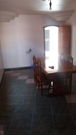 Imagem Casa com 3 Quartos à Venda, 360 m² em São Carlos - Anápolis Imagem Casa com 3 Quartos à Venda, 360 m² em São Carlos - Anápolis