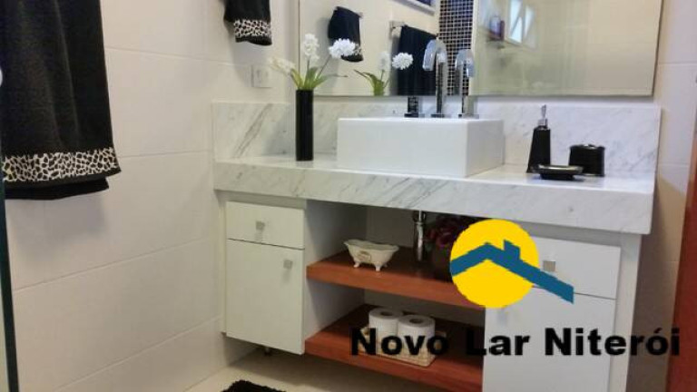 Imagem Apartamento com 3 Quartos à Venda, 215 m² em Santa Rosa - Niterói Imagem Apartamento com 3 Quartos à Venda, 215 m² em Santa Rosa - Niterói