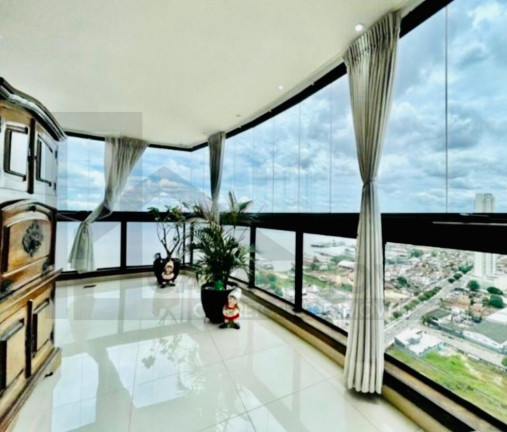 Imagem Apartamento com 3 Quartos à Venda, 180 m² em Umarizal - Belém