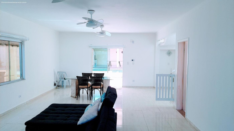 Imagem Casa com 4 Quartos à Venda, 295 m² em Cidade Nova Peruíbe - Peruíbe