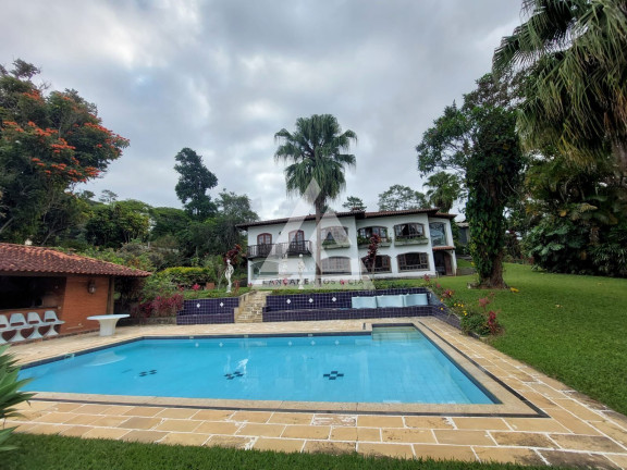 Imagem Casa com 8 Quartos à Venda, 500 m² em Pessegueiros - Teresópolis Imagem Casa com 8 Quartos à Venda, 500 m² em Pessegueiros - Teresópolis