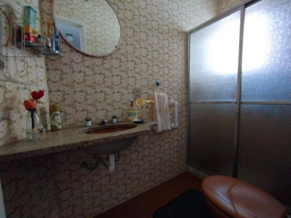 Imagem Casa com 5 Quartos à Venda, 210 m² em Agriões - Teresópolis