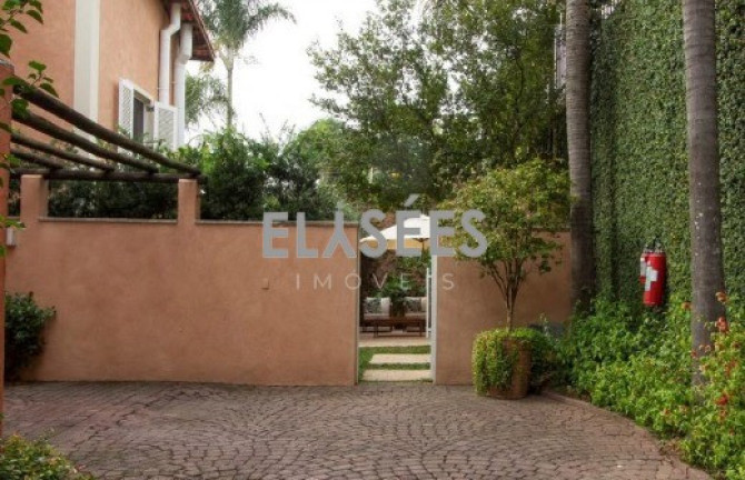 Imagem Casa com 3 Quartos à Venda, 587 m² em Jardim Guedala - São Paulo Imagem Casa com 3 Quartos à Venda, 587 m² em Jardim Guedala - São Paulo