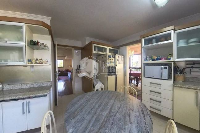 Imagem Apartamento com 3 Quartos à Venda, 195 m² em Moema - São Paulo Imagem Apartamento com 3 Quartos à Venda, 195 m² em Moema - São Paulo