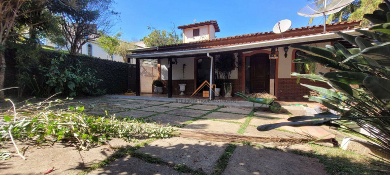 Imagem Chácara com 4 Quartos para Alugar, 800 m² em Bairro Canedos - Piracaia Imagem Chácara com 4 Quartos para Alugar, 800 m² em Bairro Canedos - Piracaia