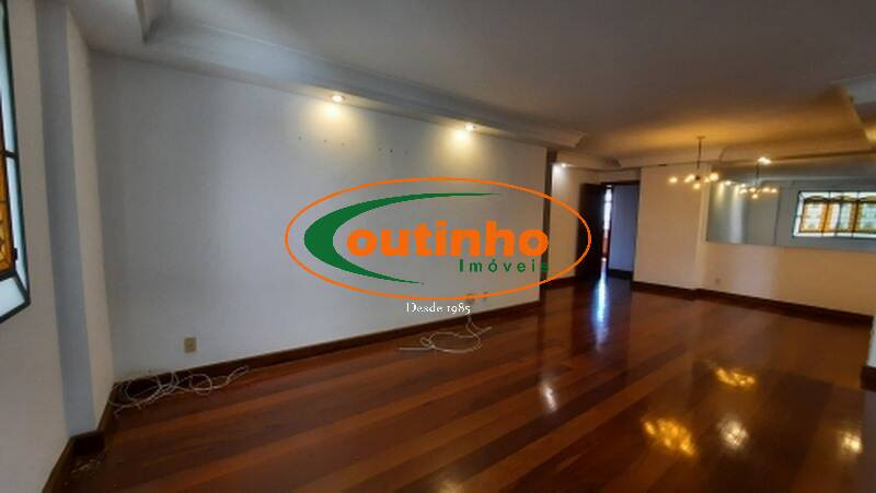 Imagem Apartamento com 4 Quartos à Venda, 160 m² em Tijuca - Rio De Janeiro Imagem Apartamento com 4 Quartos à Venda, 160 m² em Tijuca - Rio De Janeiro