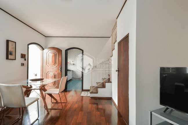Imagem Casa com 5 Quartos à Venda, 309 m² em Saúde - São Paulo Imagem Casa com 5 Quartos à Venda, 309 m² em Saúde - São Paulo