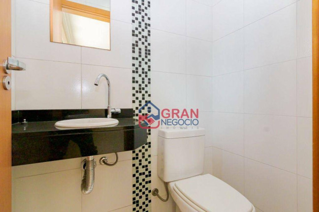 Imagem Casa com 3 Quartos à Venda, 225 m² em São Francisco - Curitiba