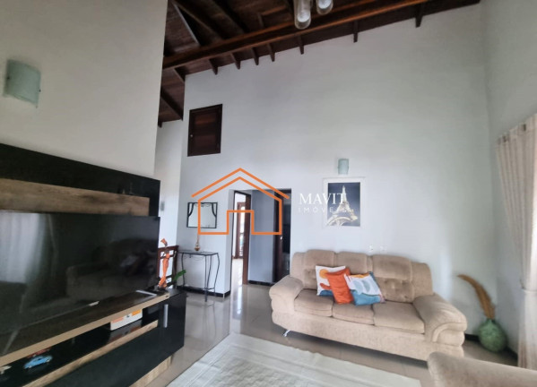 Imagem Casa com 4 Quartos à Venda, 240 m² em Costa E Silva - Joinville Imagem Casa com 4 Quartos à Venda, 240 m² em Costa E Silva - Joinville