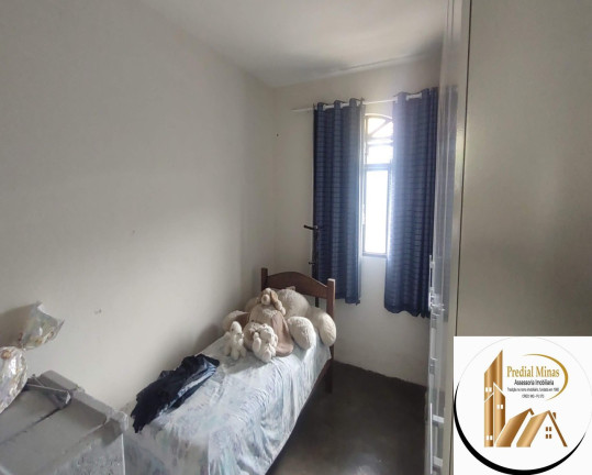 Imagem Casa com 5 Quartos à Venda, 240 m² em Jardim Dos Comerciários (venda Nova) - Belo Horizonte
