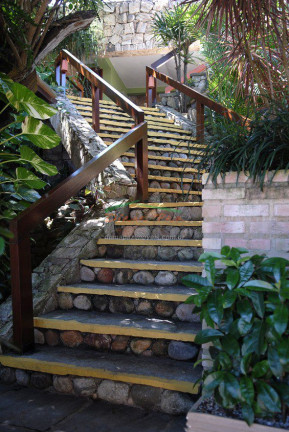Imagem Casa com 9 Quartos à Venda, 454 m² em Ferradura - Búzios Imagem Casa com 9 Quartos à Venda, 454 m² em Ferradura - Búzios