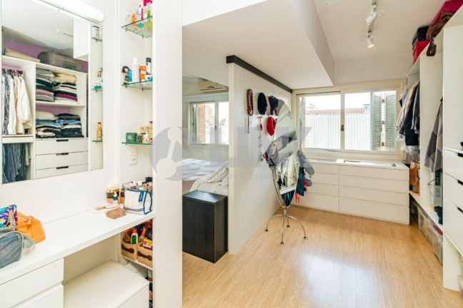 Imagem Apartamento com 3 Quartos à Venda, 114 m² em Higienópolis - Porto Alegre Imagem Apartamento com 3 Quartos à Venda, 114 m² em Higienópolis - Porto Alegre